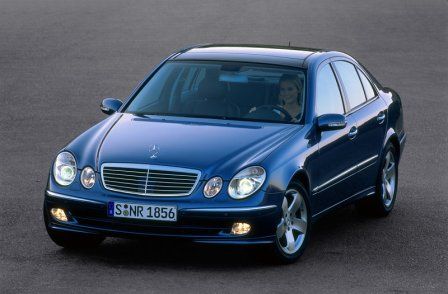 Mercedes Benz E 240 Elegance 2003